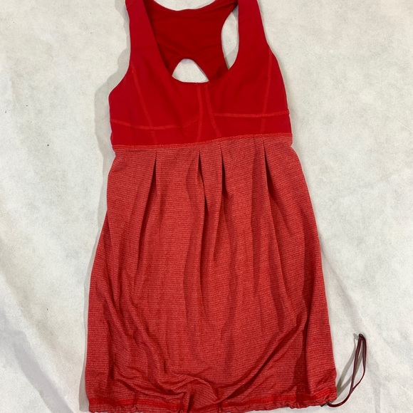 2/$40🎉 Lululemon tank - Picture 2 of 7